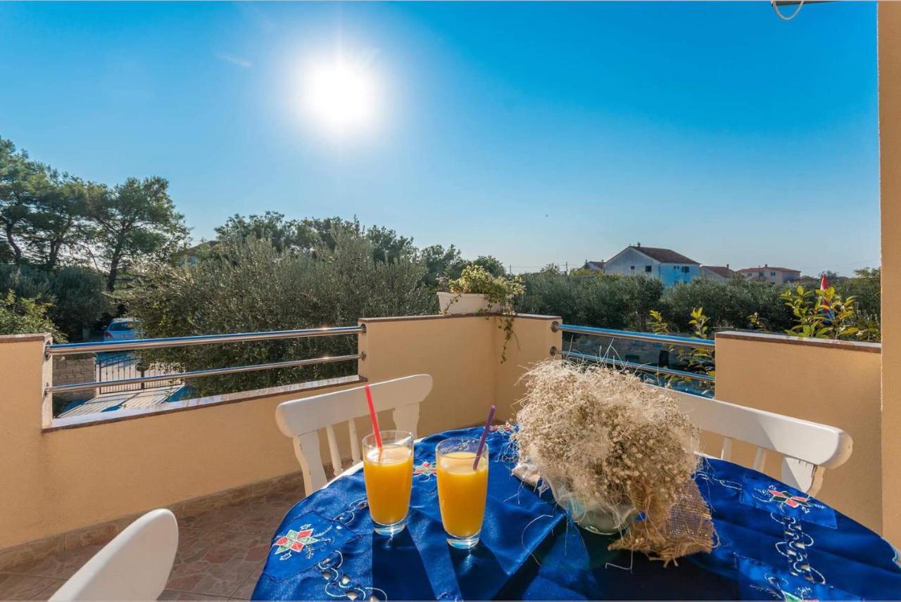 Agape Apartments Biograd Na Moru Exterior foto