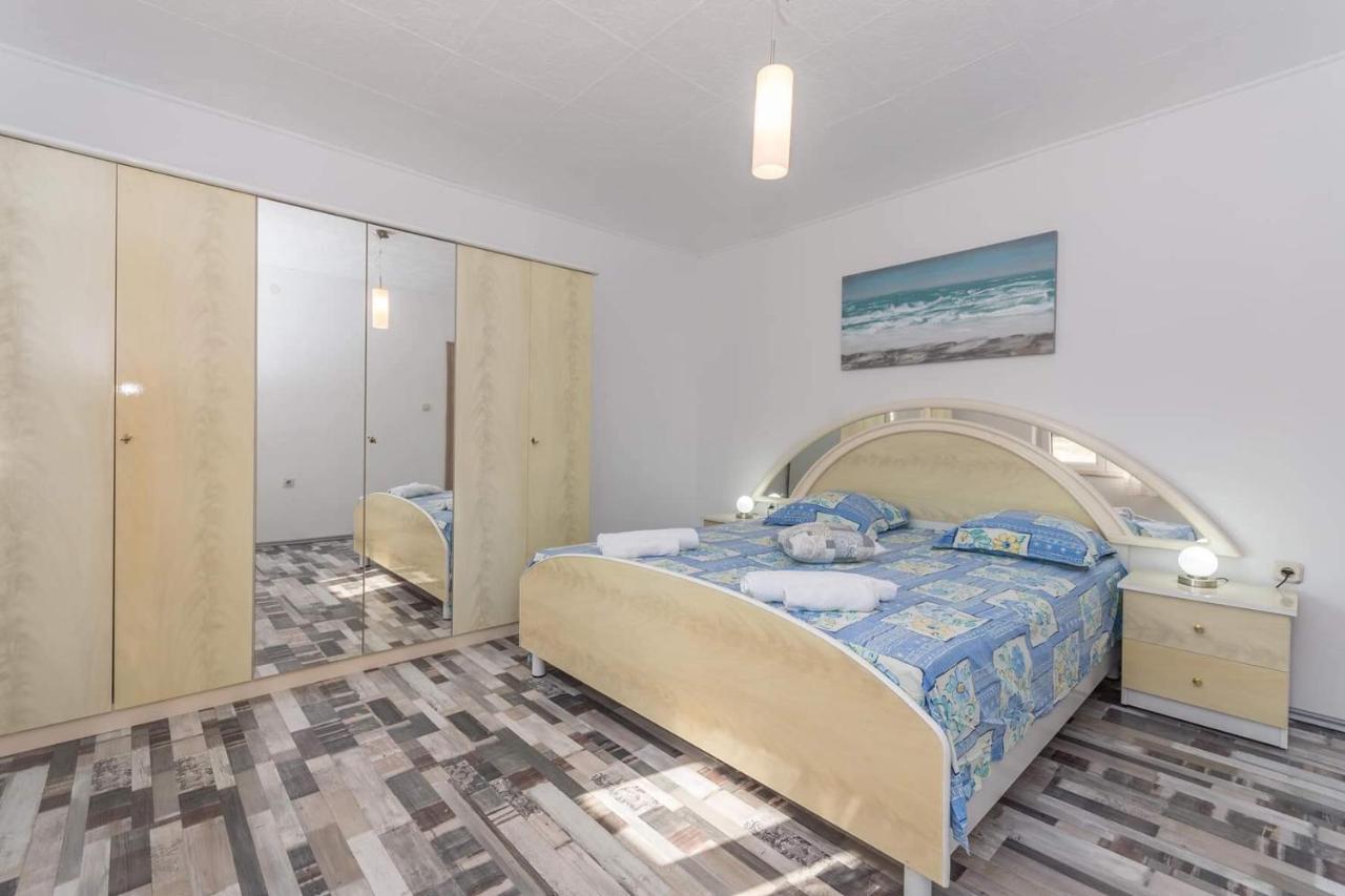 Agape Apartments Biograd Na Moru Exterior foto