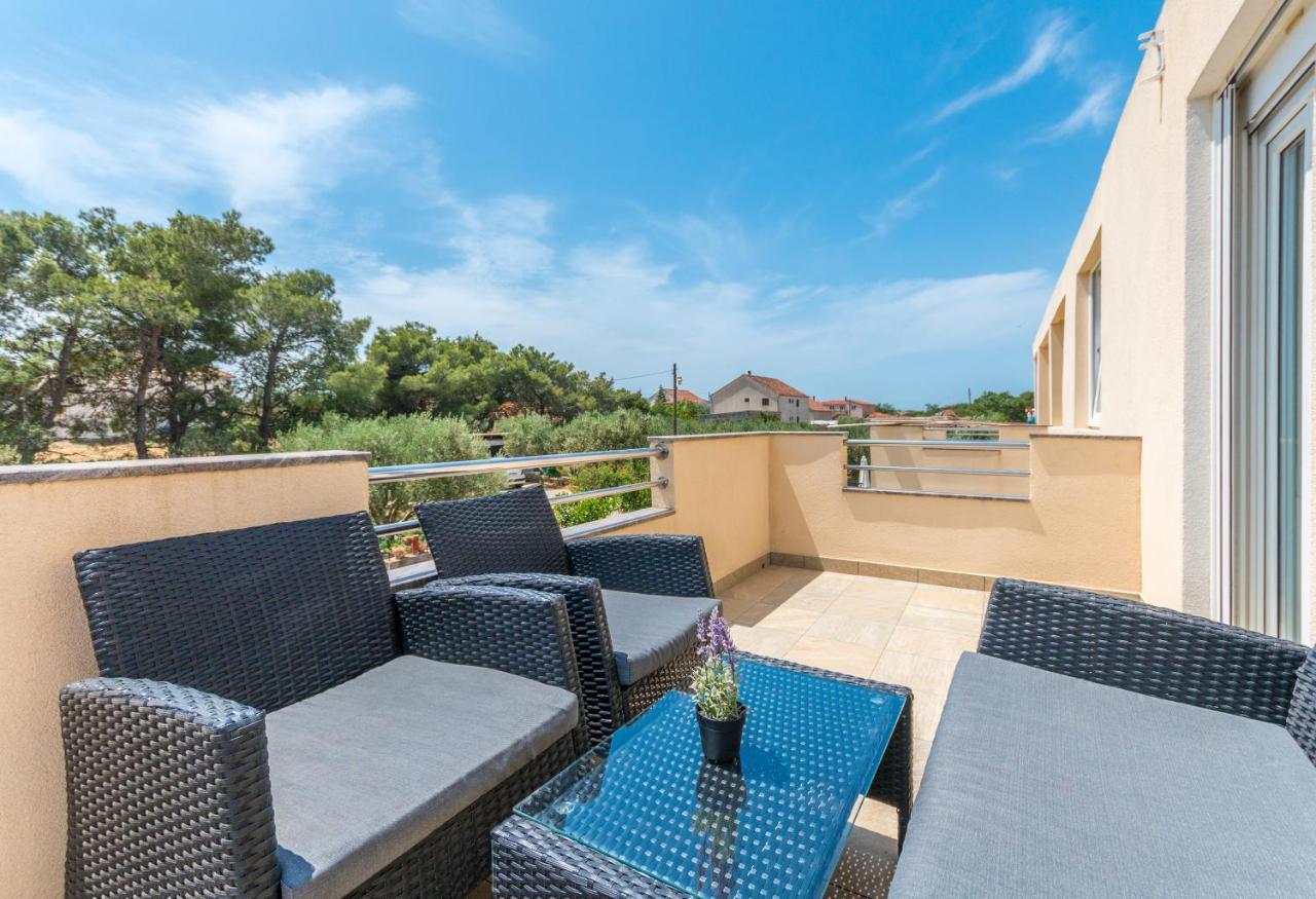 Agape Apartments Biograd Na Moru Exterior foto