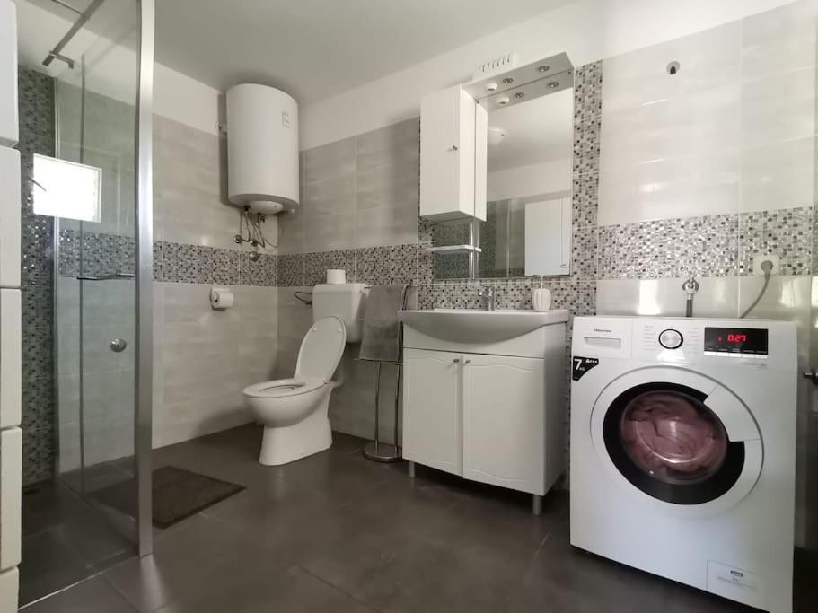 Agape Apartments Biograd Na Moru Exterior foto