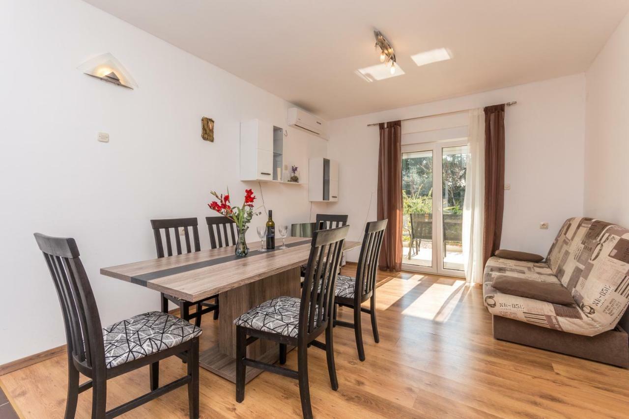 Agape Apartments Biograd Na Moru Exterior foto